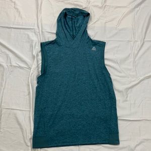 Hooded tank top